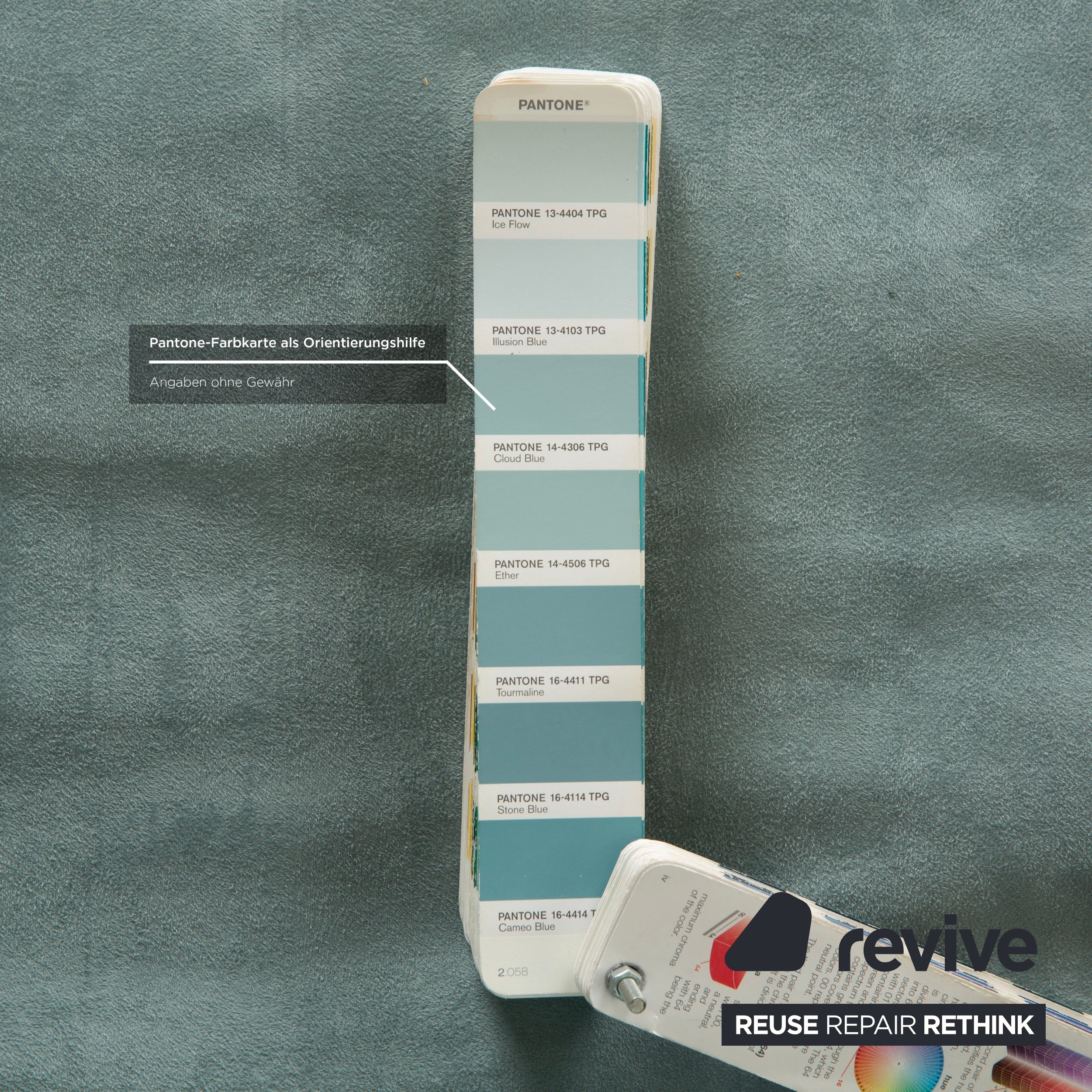 Canapé 3 places Ligne Roset Multy en tissu bleu clair gris fonction couchage nouvelle housse