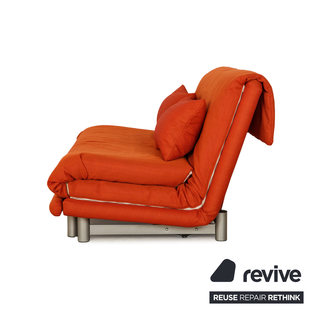 Ligne Roset Multy stof driezitsbank oranje rood zalm handmatige functie slaapbank opnieuw gestoffeerd
