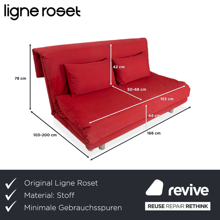 Canapé-lit manuel trois places en tissu Ligne Roset Multy rouge