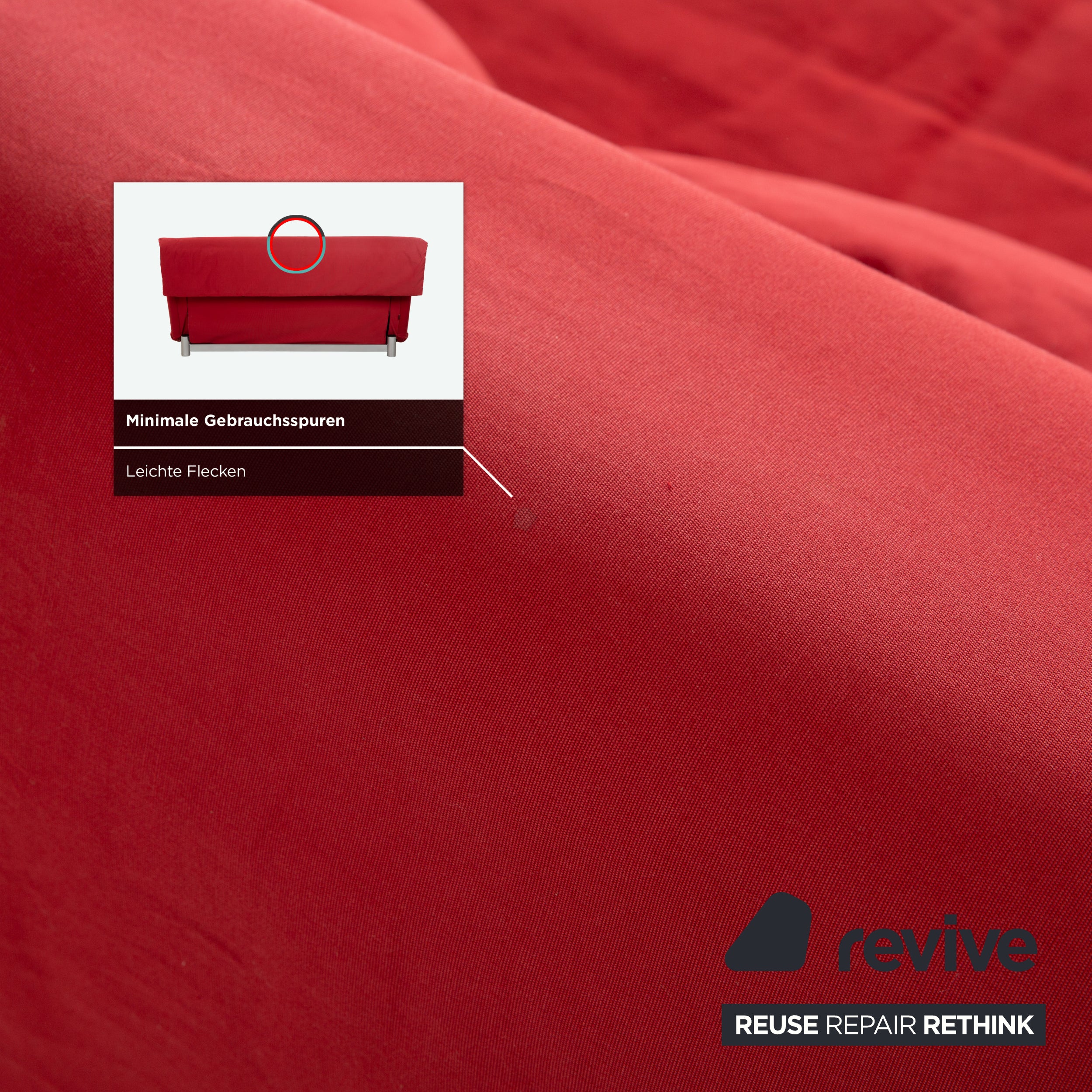 Canapé-lit manuel trois places en tissu Ligne Roset Multy rouge