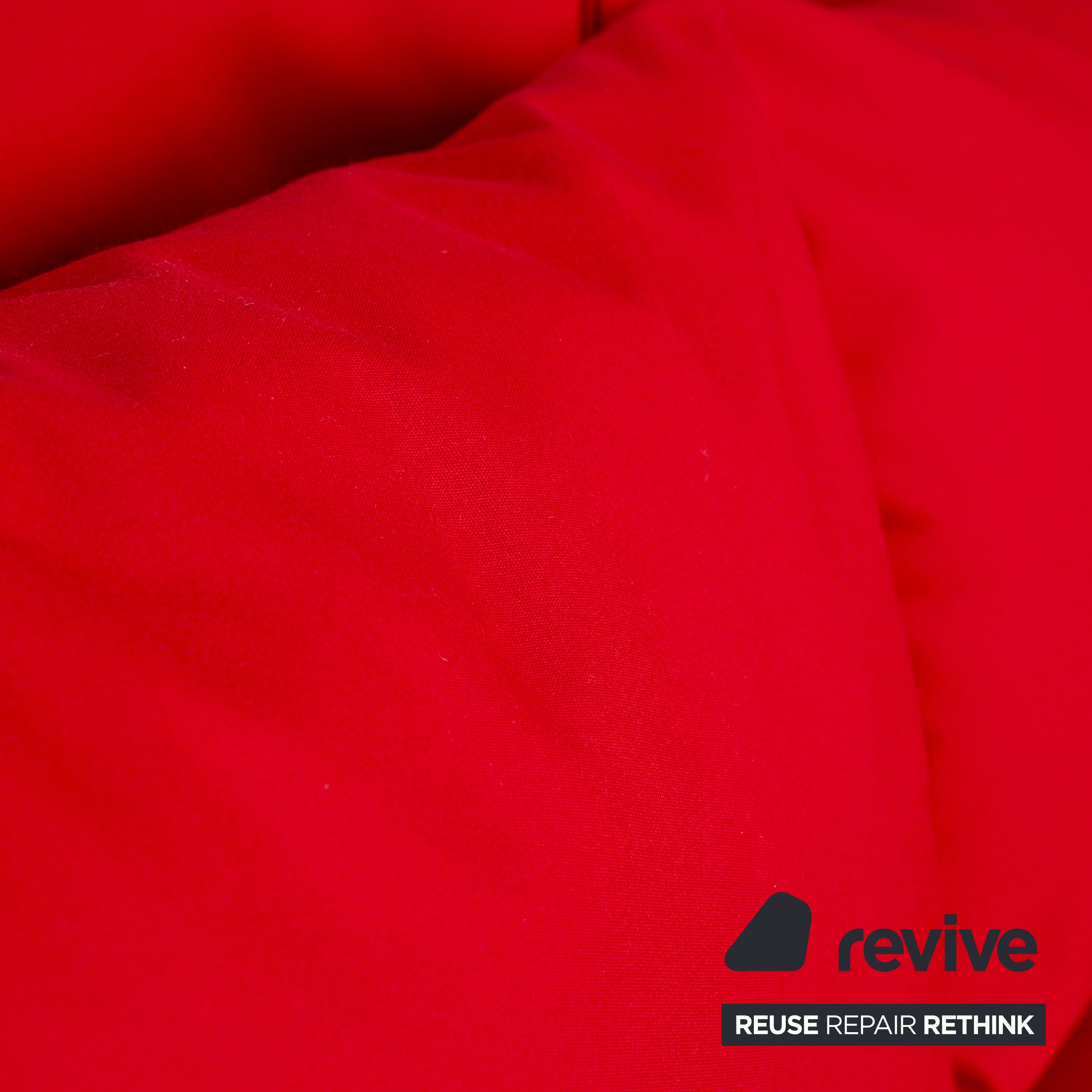 Ligne Roset Multy fabric three-seater red sleeping function new cover