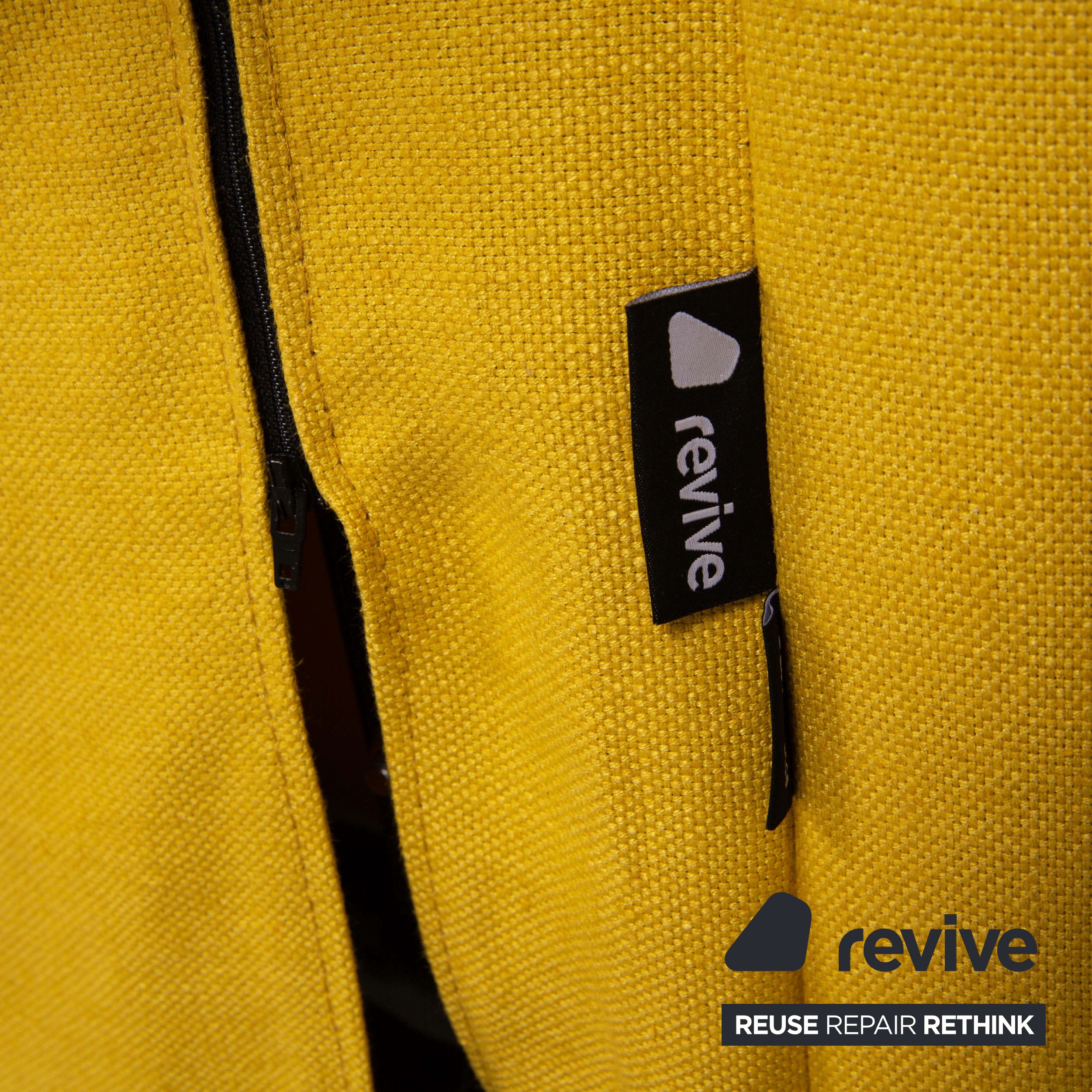 Ligne Roset Canapé-lit 3 places en tissu Multy jaune avec accoudoirs canapé fonction couchage nouvelle housse