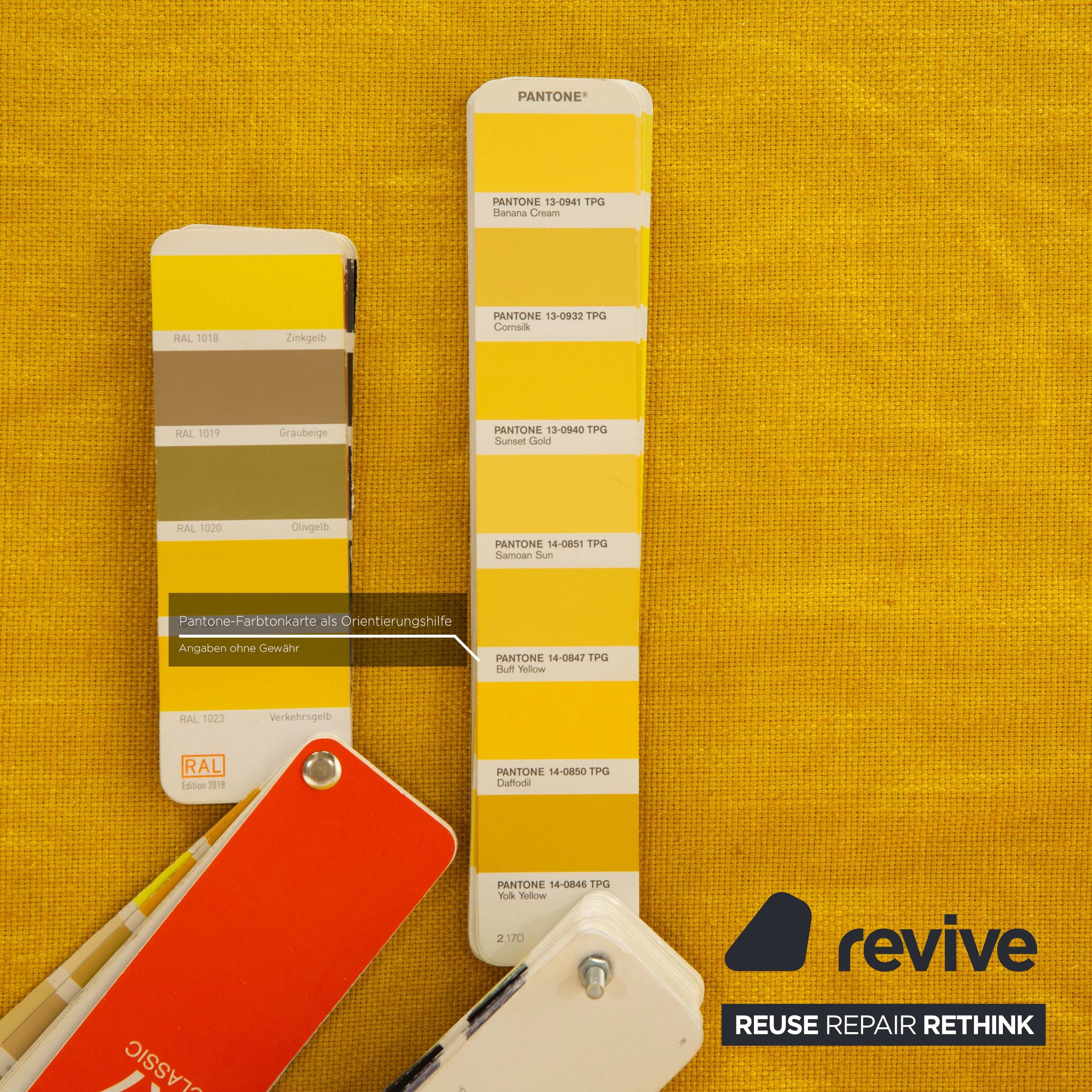 Ligne Roset Canapé-lit 3 places en tissu Multy jaune avec accoudoirs canapé fonction couchage nouveau cadre de revêtement noir