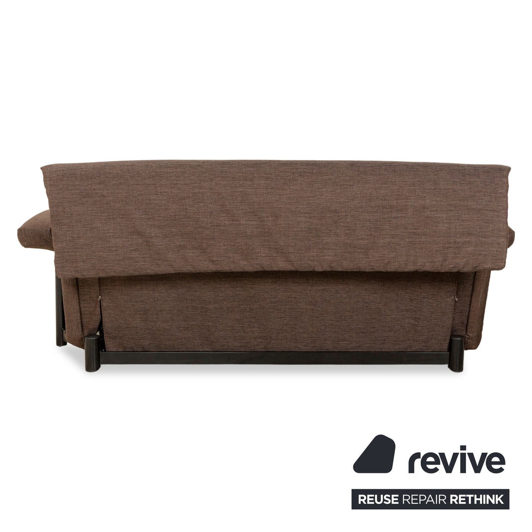 Ligne Roset Multy Stoff Dreisitzer Sofa Braun manuelle Funktion Schlaffunktion Sofa Couch inkl. Armlehnen und Kissen Neubezug