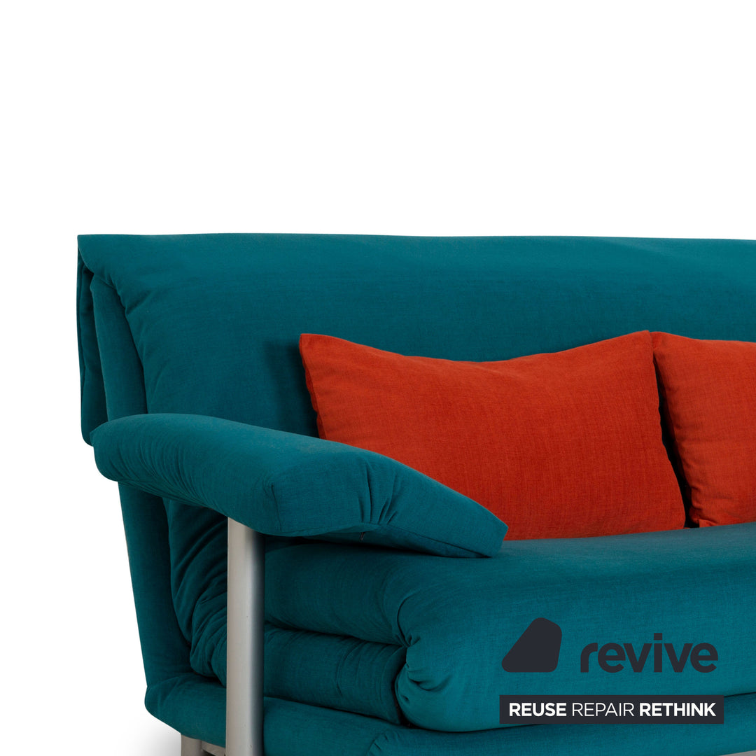 Canapé trois places Ligne Roset Multy en tissu turquoise, fonction convertible, retapissé avec accoudoirs inclus