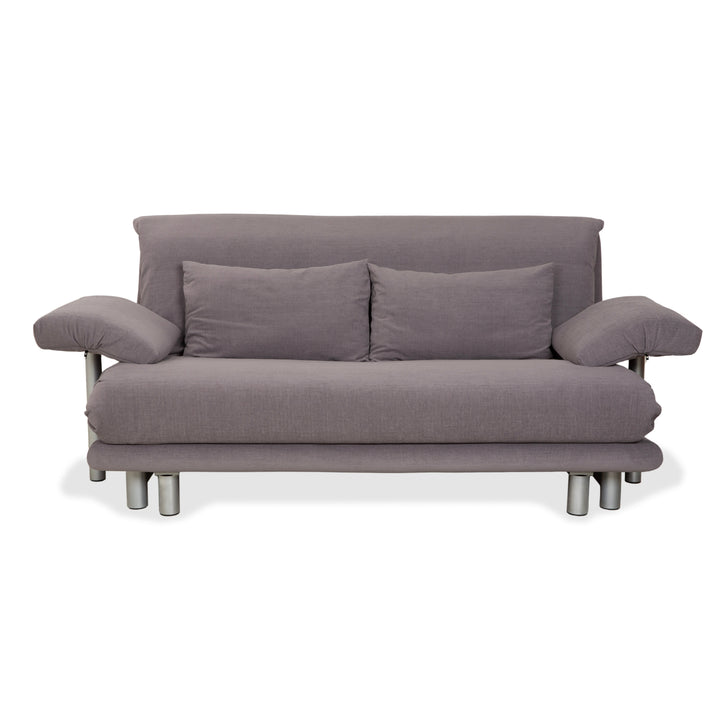 Canapé trois places Ligne Roset Multy en tissu gris avec accoudoirs, fonction couchage manuelle, retapissé