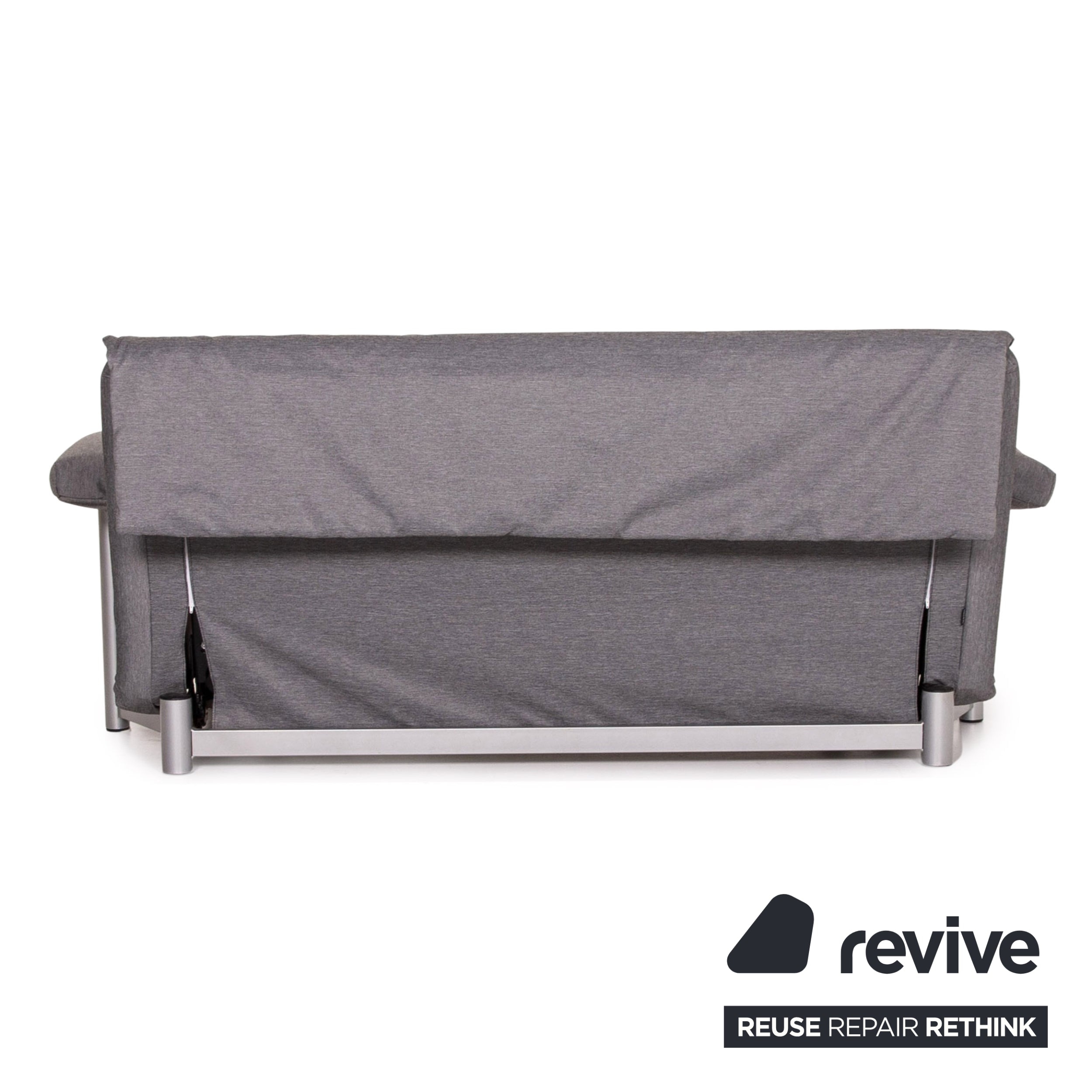 Canapé-lit en tissu Ligne Roset Multy, gris, avec fonction couchage.