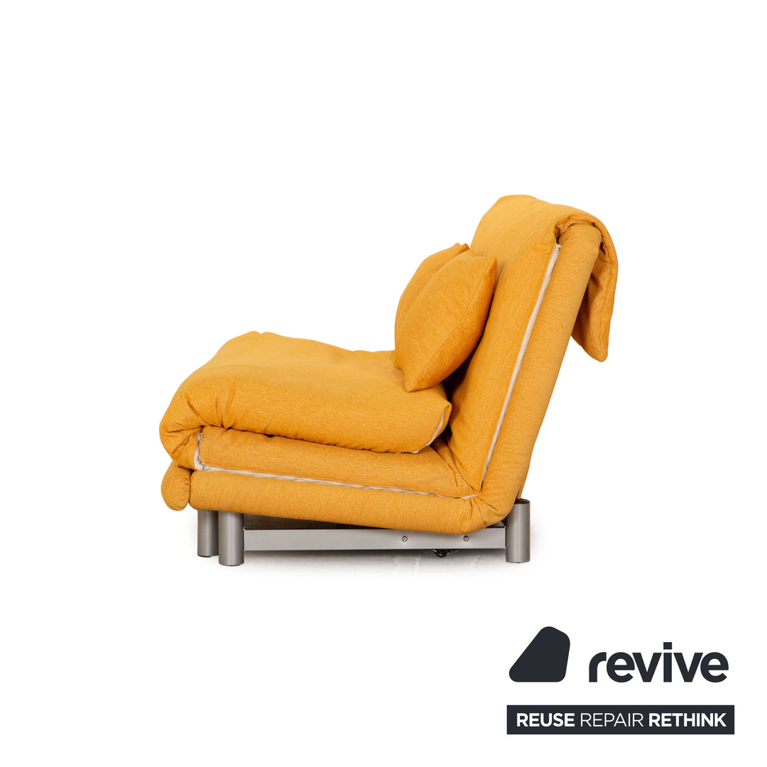 Ligne Roset Multy stoffen bank geel driezitsbank bankstel slaapfunctie opnieuw gestoffeerd