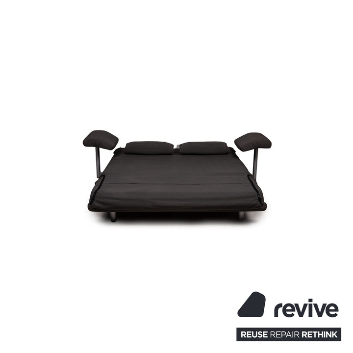 Canapé trois places Multy de Ligne Roset en tissu gris avec fonction convertible et accoudoirs