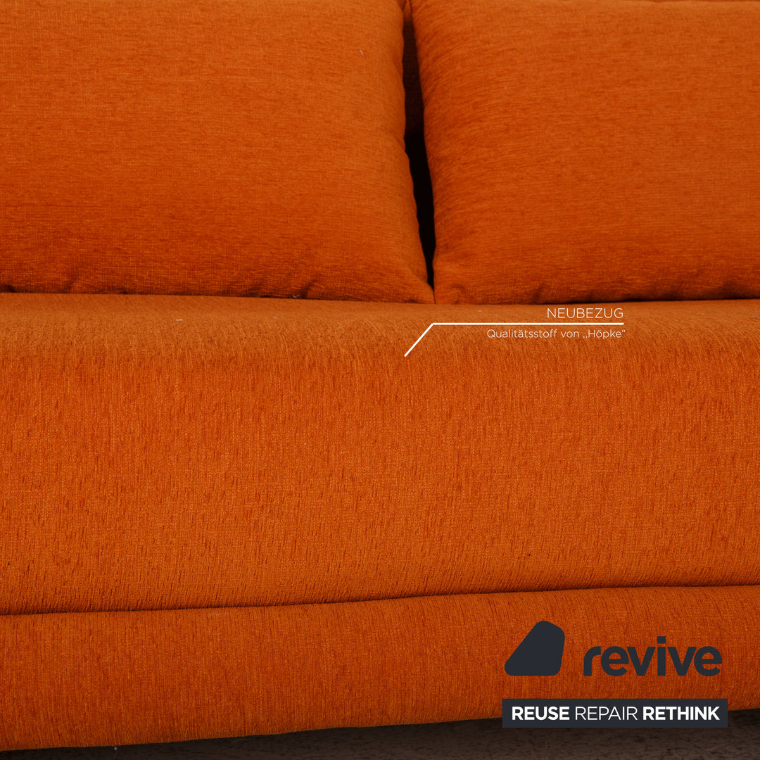 Ligne Roset Multy stoffen bank oranje driezitsbank met slaapfunctie