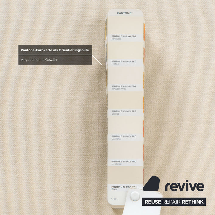 Canapé deux places Ligne Roset Multy en tissu crème avec fonction couchage, retapissé en MALOU 106