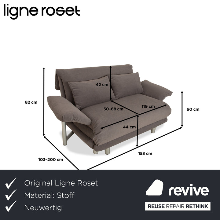 Canapé-lit deux places en tissu Ligne Roset Multy gris avec accoudoirs, fonction manuelle, housse neuve