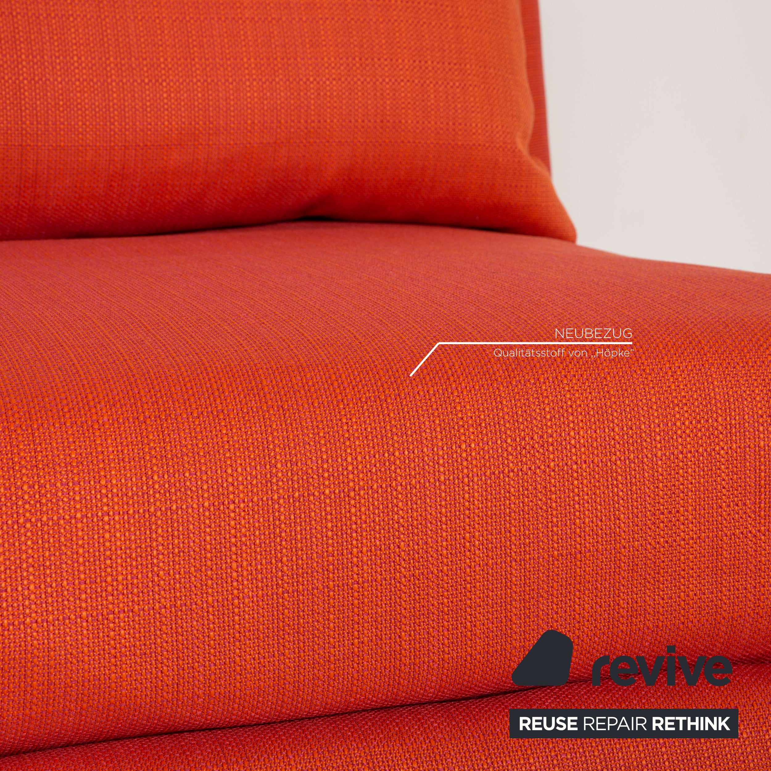 Ligne roset Canapé 3 places en tissu Multy orange fonction couchage housse neuve
