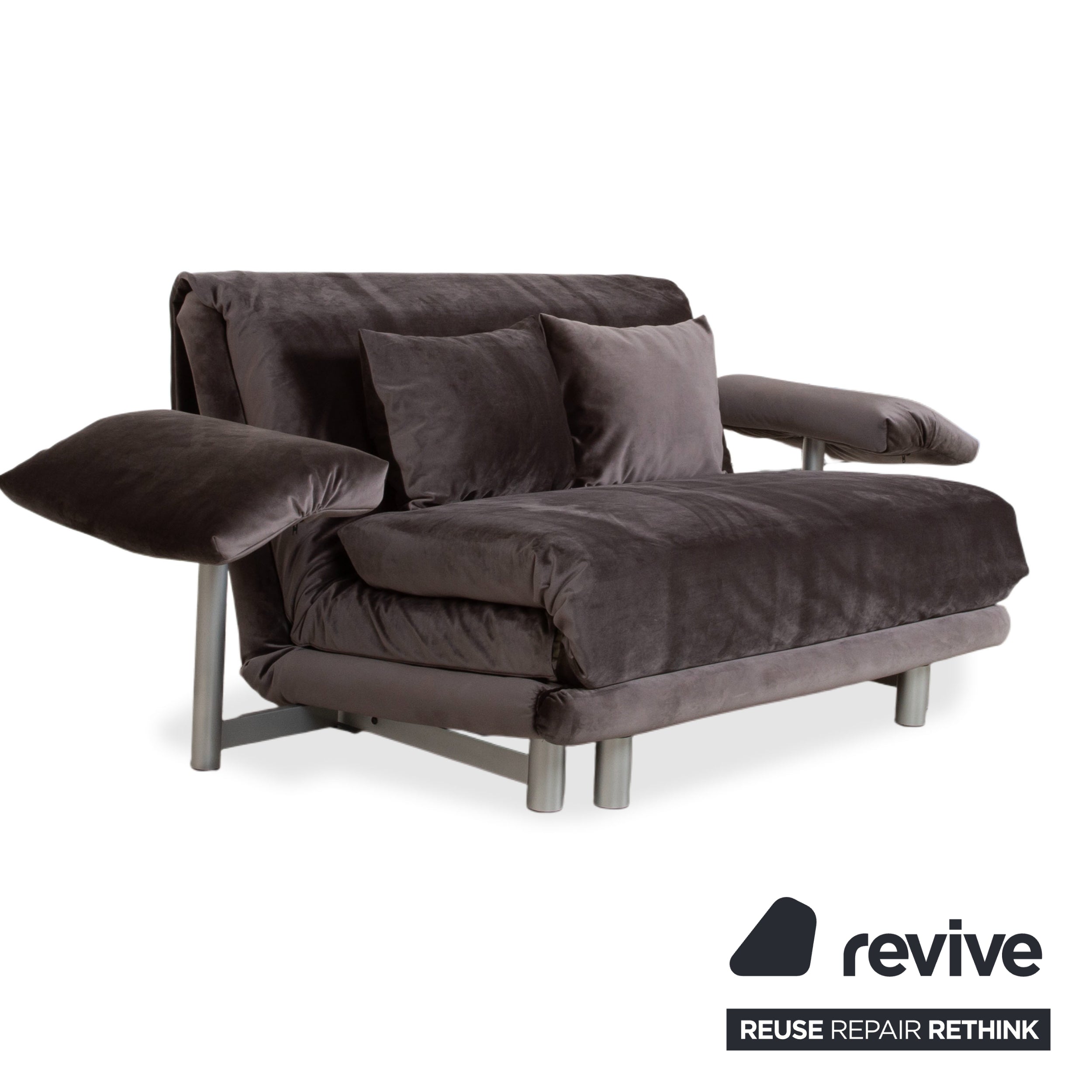 Ligne Roset Multy Canapé deux places avec accoudoirs, tissu velours gris-marron, fonction couchage manuelle, housse neuve