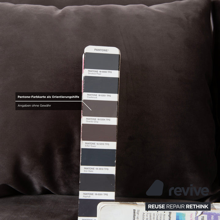 Ligne Roset Multy Zweisitzer inkl. Armlehnen Samt Stoff Grau Braun manuelle Schlaffunktion Sofa Couch Neubezug