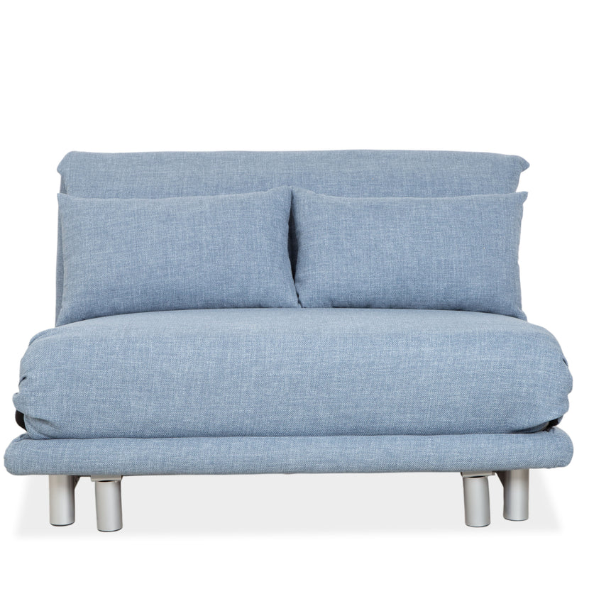 Ligne Roset Multy Zweisitzer Stoff Hellblau Grau manuelle Schlaffunktion Neubezug