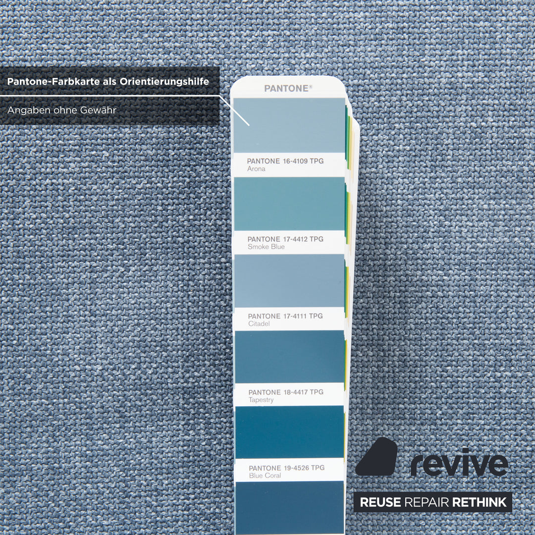 Ligne Roset Multy Zweisitzer Stoff Hellblau Grau manuelle Schlaffunktion Neubezug