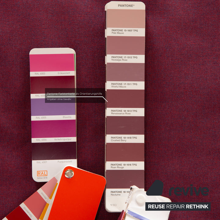 ligne roset Canapé convertible 2 places Multy en tissu violet housse neuve