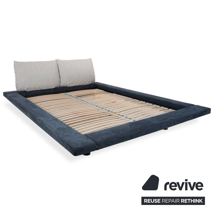Ligne Roset Peter Maly 2 Stoff Bett Blau Grau Doppelbett manuelle Funktion