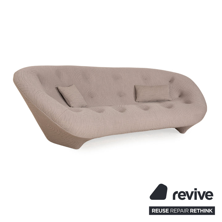 Ligne Roset Ploum Dreisitzer Stoff Sofa Hellgrau