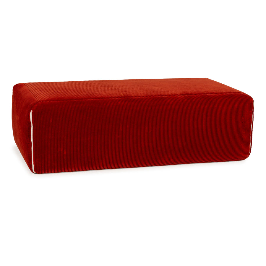Ligne Roset Plumy Stoff Hocker Rot