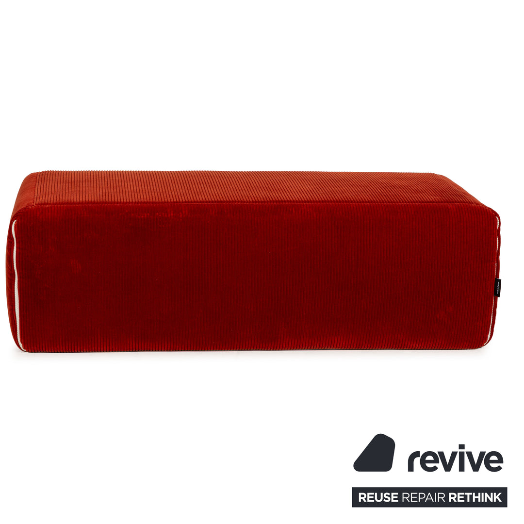 Ligne Roset Plumy Stoff Sofa Garnitur Rot manuelle Funktion Dreisitzer Hocker Couch