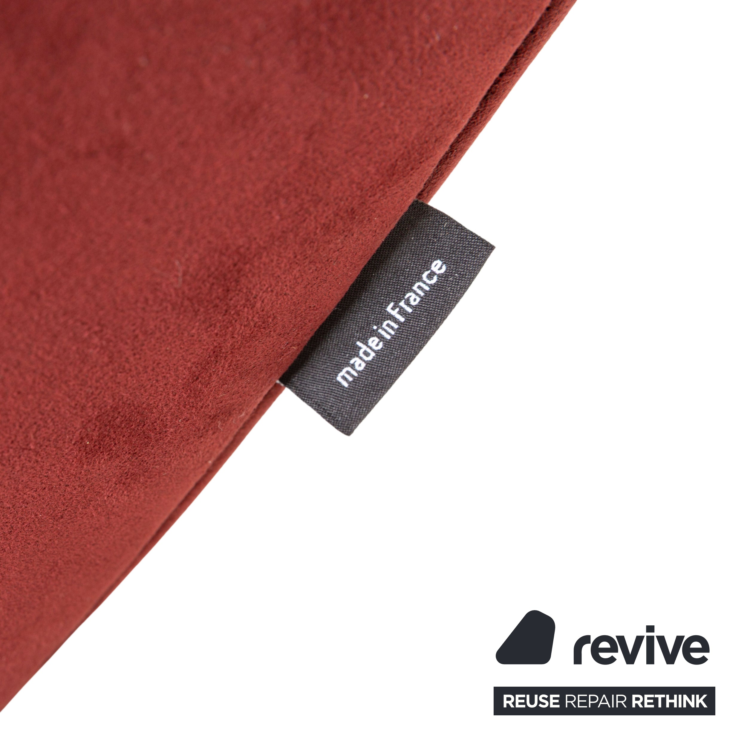 ligne roset Prado fabric lounger red dark red wine red daybed