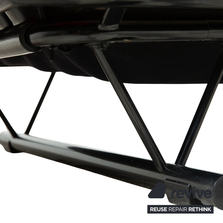 Canapé deux places Prao en tissu rouge Ligne Roset, fonction manuelle, lit de repos