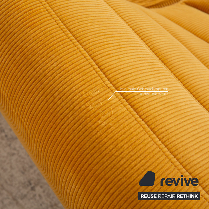 Ligne Roset Saparella Dreisitzer Sofa Stoff Gelb Couch by Michael Ducaroy