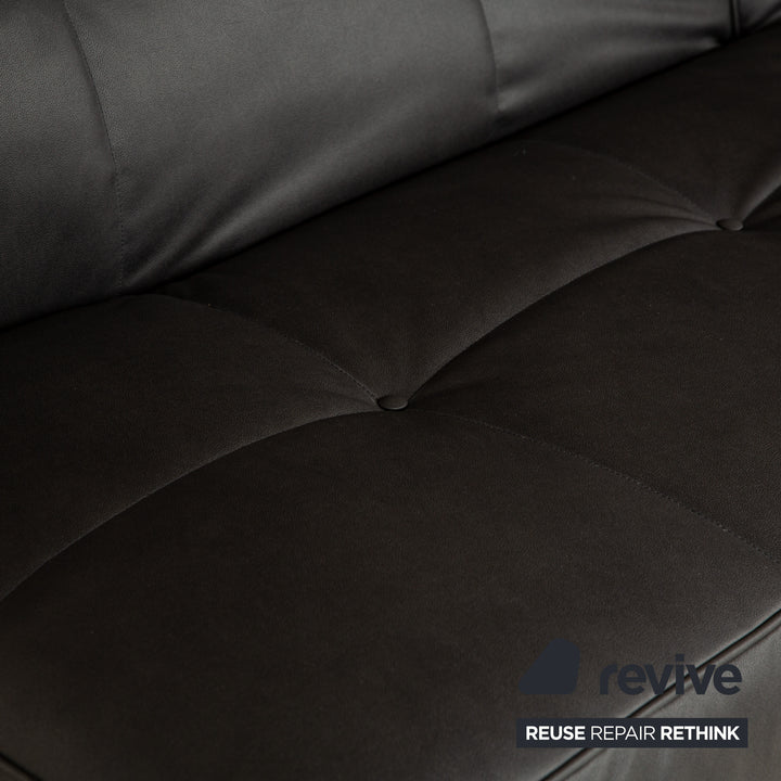 Canapé convertible trois places Ligne Roset Smala en cuir vegan noir anthracite neuf avec housse à fonction manuelle