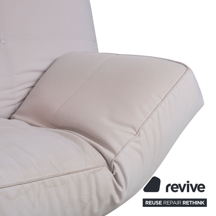 Ligne Roset Smala Dreisitzer Stoff Sofa Hellgrau Schlafsofa manuelle Schlaffunktion