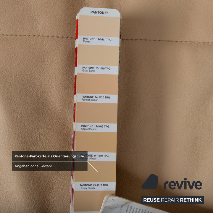 Canapé Ligne Roset Smala cuir trois places crème beige sable fonction manuelle