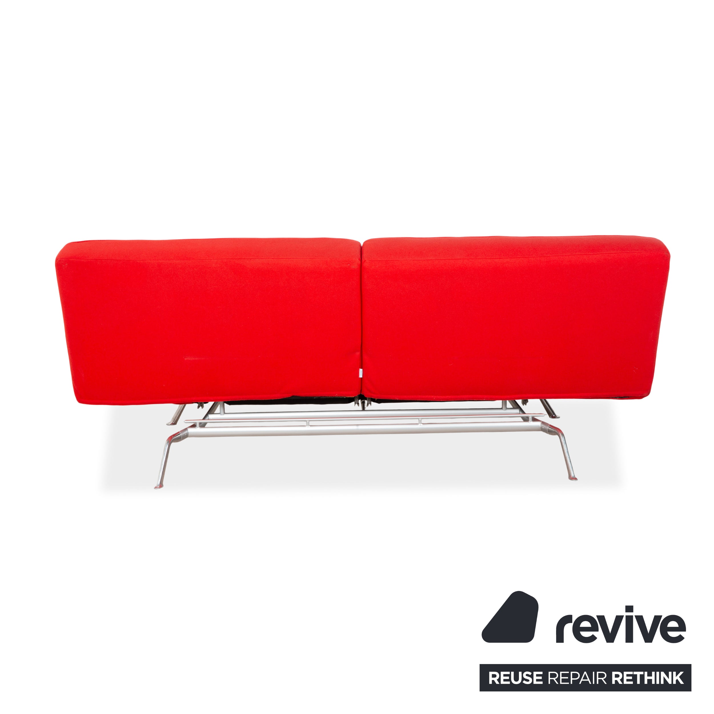 Canapé trois places Ligne Roset Smala en tissu rouge à réglage manuel