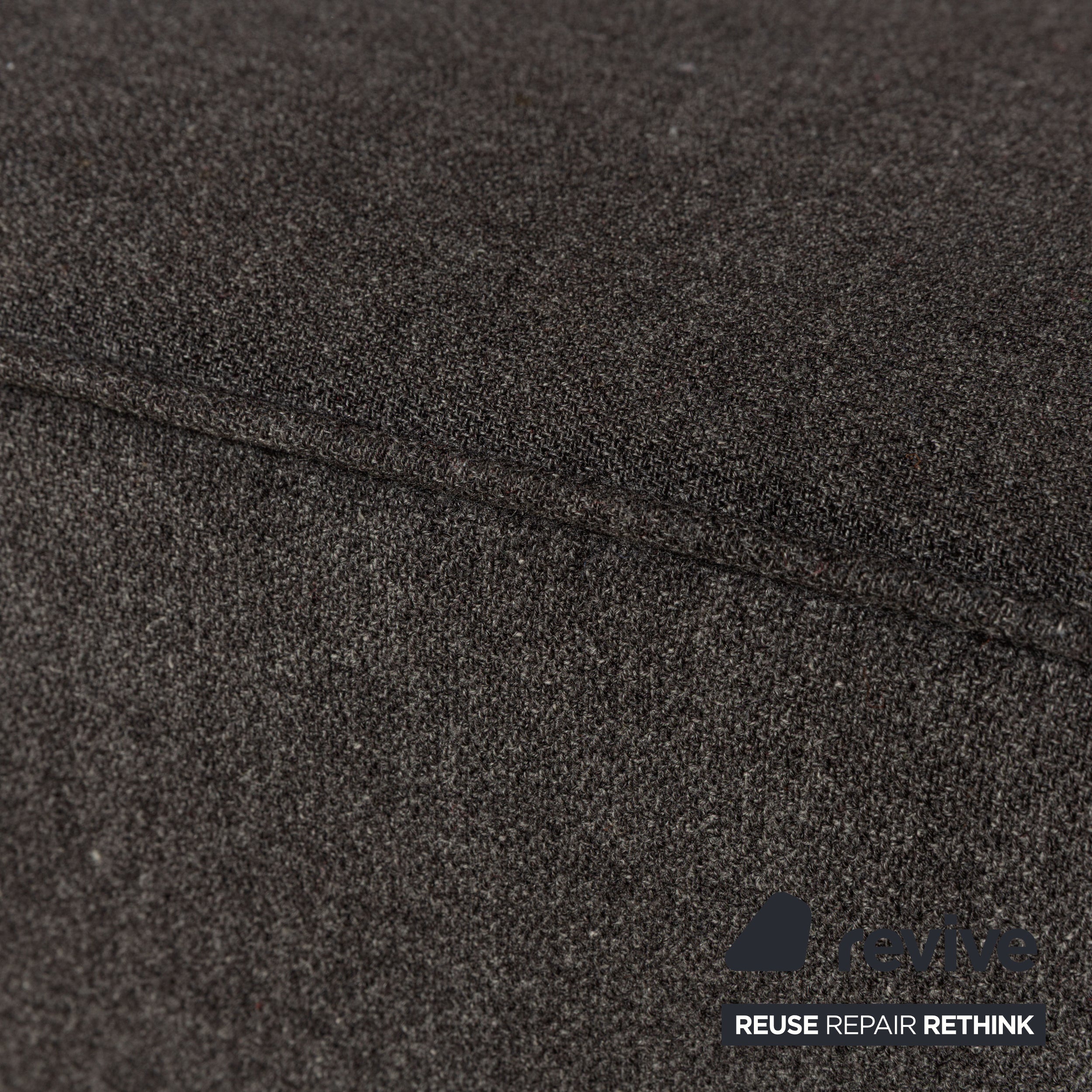 Tabouret Smala en tissu gris Ligne Roset