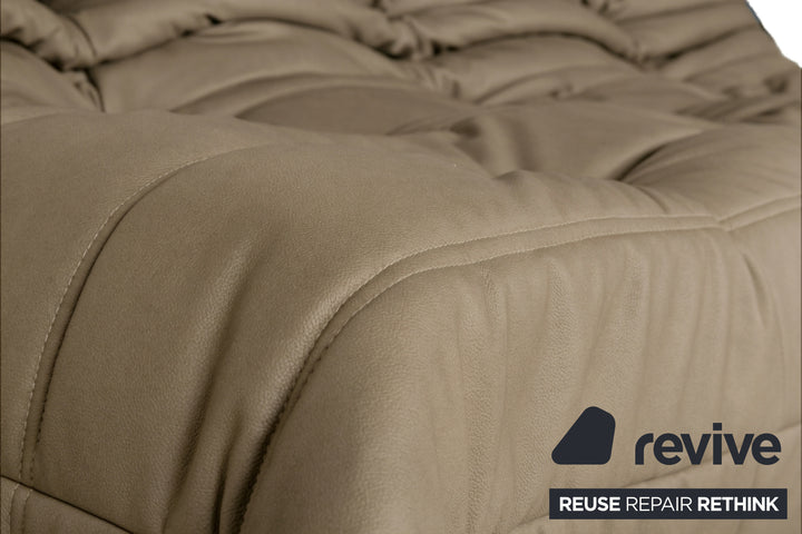 Ligne Roset Togo Dreisitzer Couch veganes Leder Neubezug Taupe