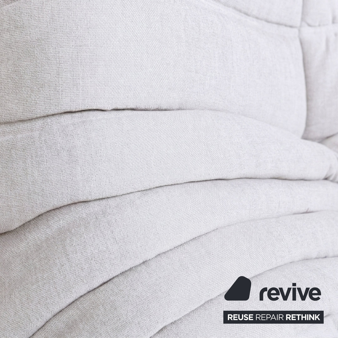 Ligne Roset Togo canapé trois places tissu blanc nouvelle housse