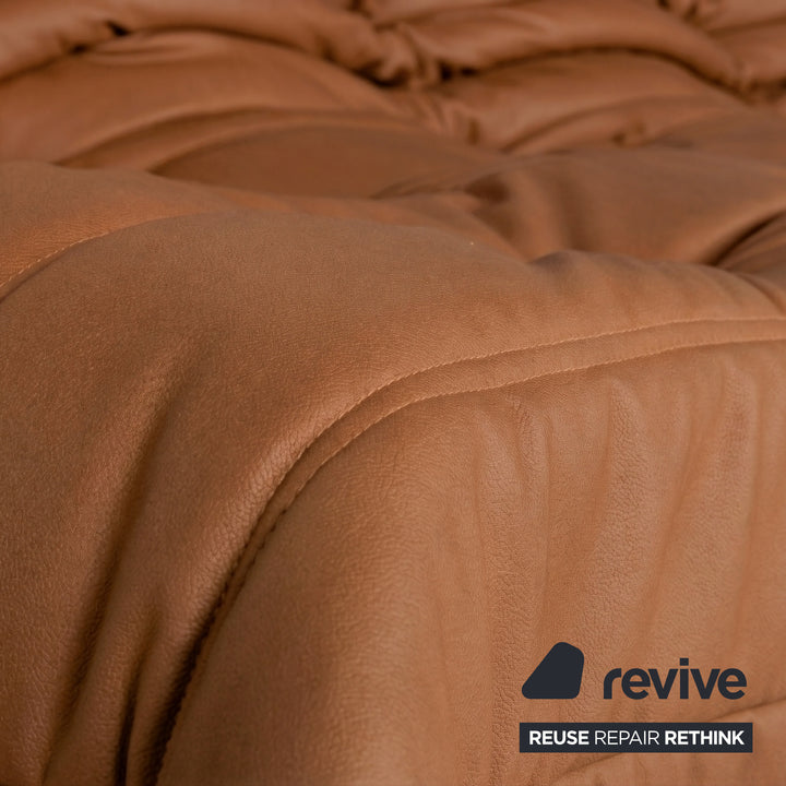 Ligne Roset Togo Dreisitzer Sofa Couch Veganes Leder Braun Cognac Neubezug
