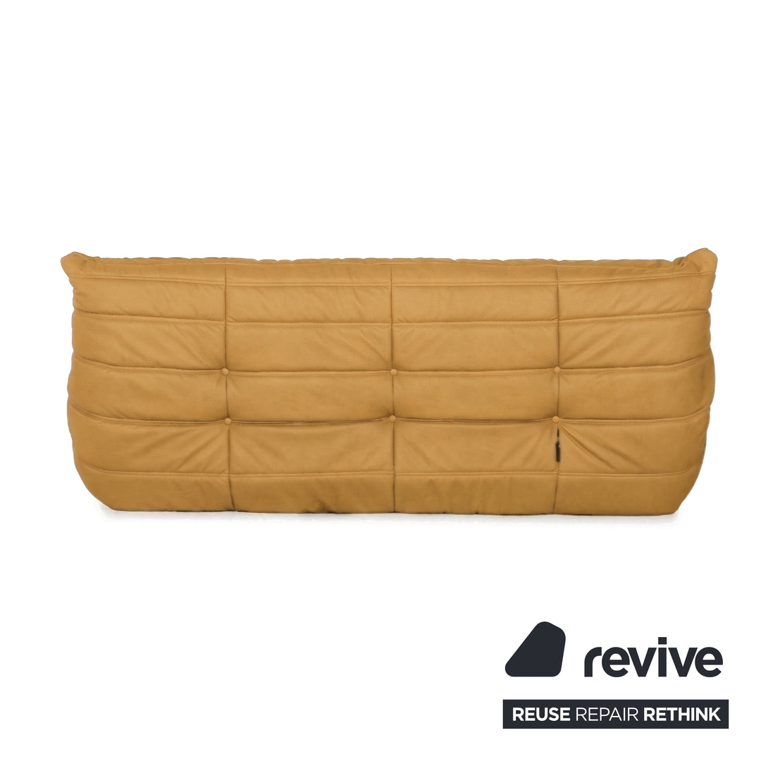 Ligne Roset Togo Dreisitzer Sofa Couch Veganes Leder Senfgelb Neubezug