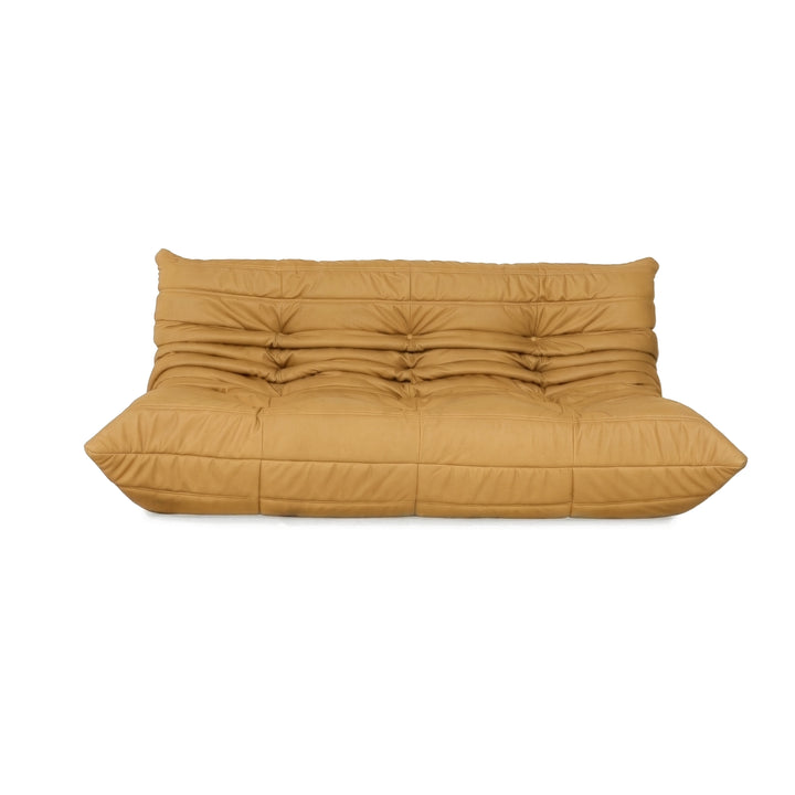 Ligne Roset Togo Dreisitzer Sofa Couch Veganes Leder Senfgelb Neubezug