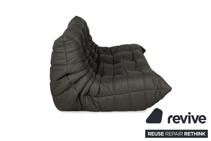Ligne Roset Togo Dreisitzer veganes Leder Neubezug Anthrazit