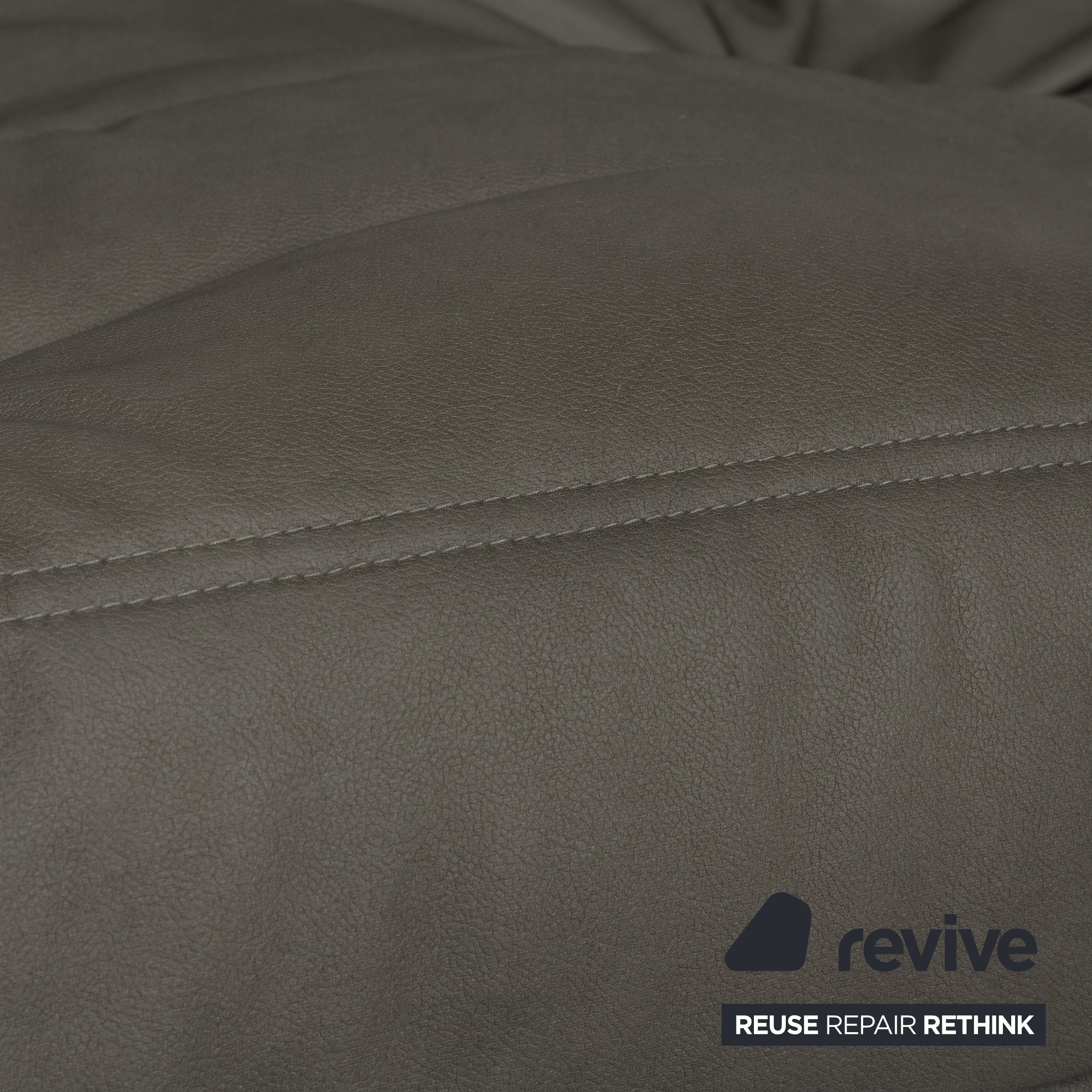 Ligne Roset Togo Dreisitzer Sofa Couch Veganes Leder Grau Neubezug