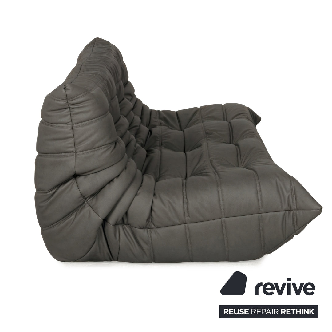 Ligne Roset Togo Dreisitzer Sofa Couch Veganes Leder Grau Neubezug