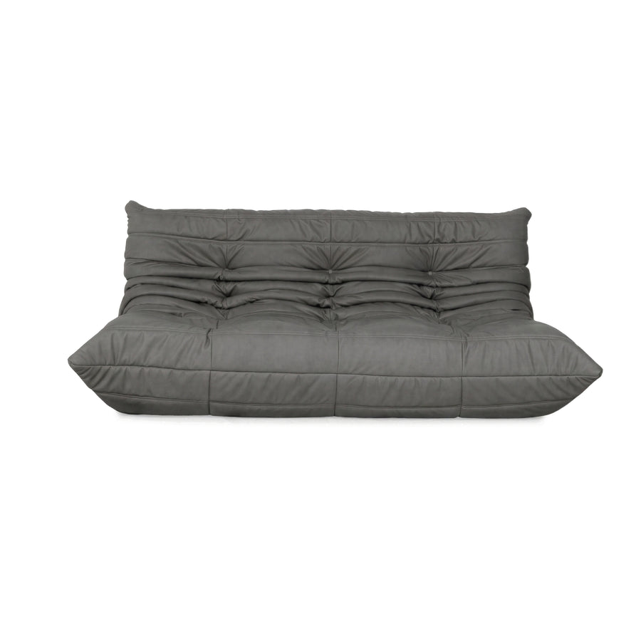 Ligne Roset Togo Dreisitzer veganes Leder Neubezug Grau
