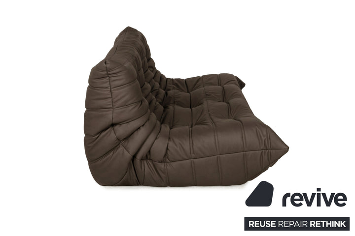 Ligne Roset Togo Dreisitzer veganes Leder Neubezug Kaffeebraun