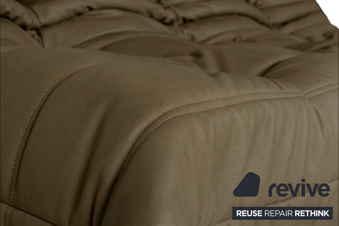 Ligne Roset Togo Dreisitzer veganes Leder Neubezug Olivgrün