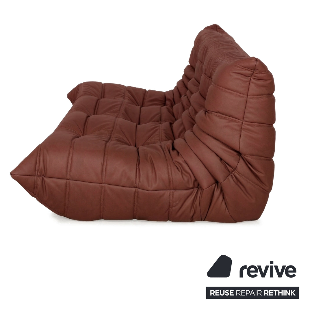 Ligne Roset Togo Dreisitzer veganes Leder Neubezug Rostrot