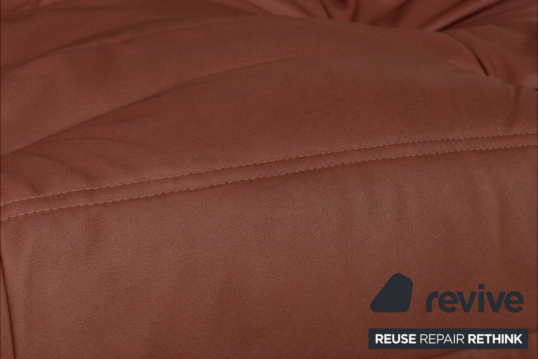 Ligne Roset Togo Dreisitzer veganes Leder Neubezug Rostrot