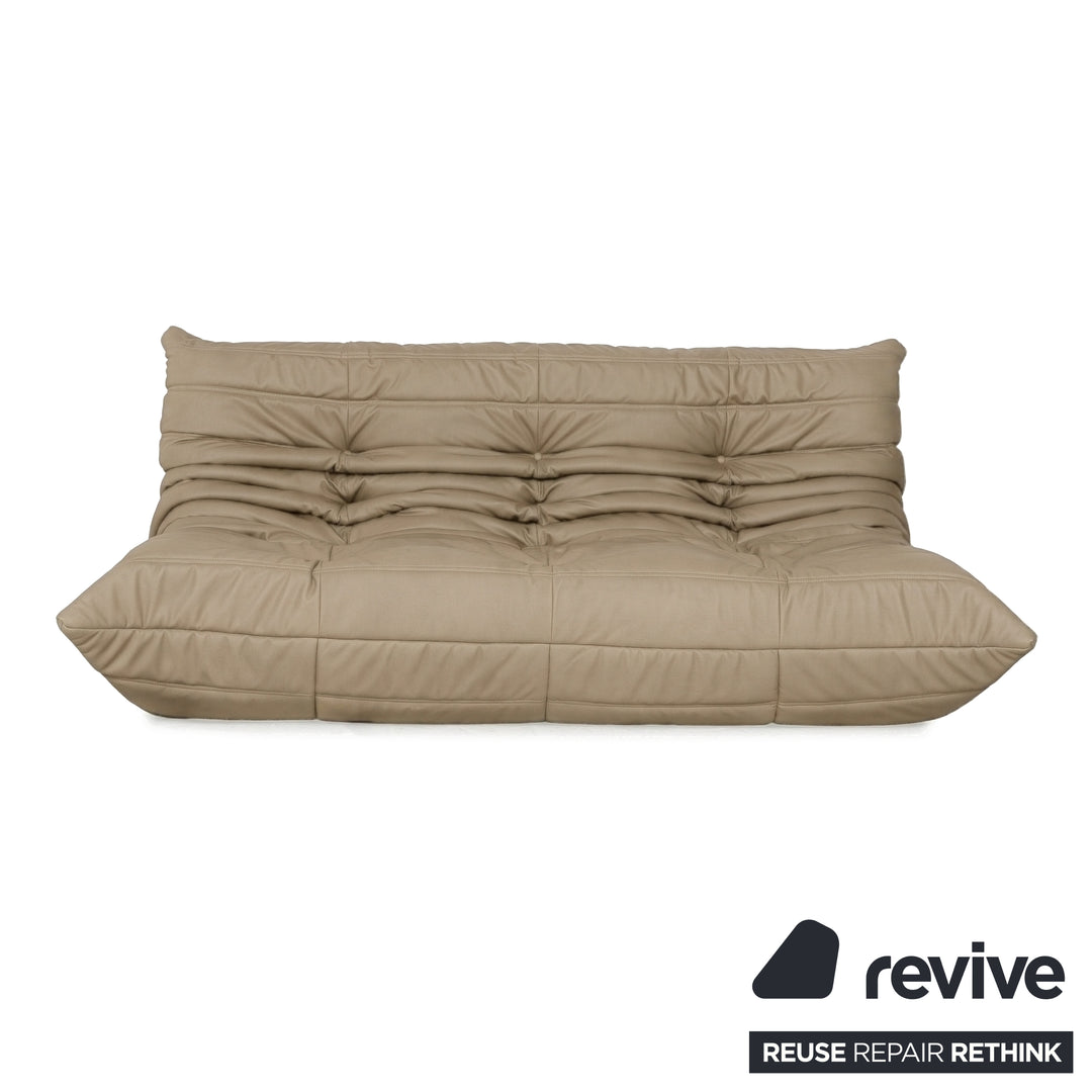 Ligne Roset Togo Garnitur Ecksofa Dreisitzer Sofa Couch Eckelement Sessel Veganes Leder GAVIN 100 Neubezug