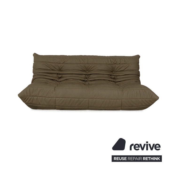 Ligne Roset Togo Garnitur Ecksofa Dreisitzer Sofa Couch Eckelement Sessel Veganes Leder GAVIN 108 Neubezug