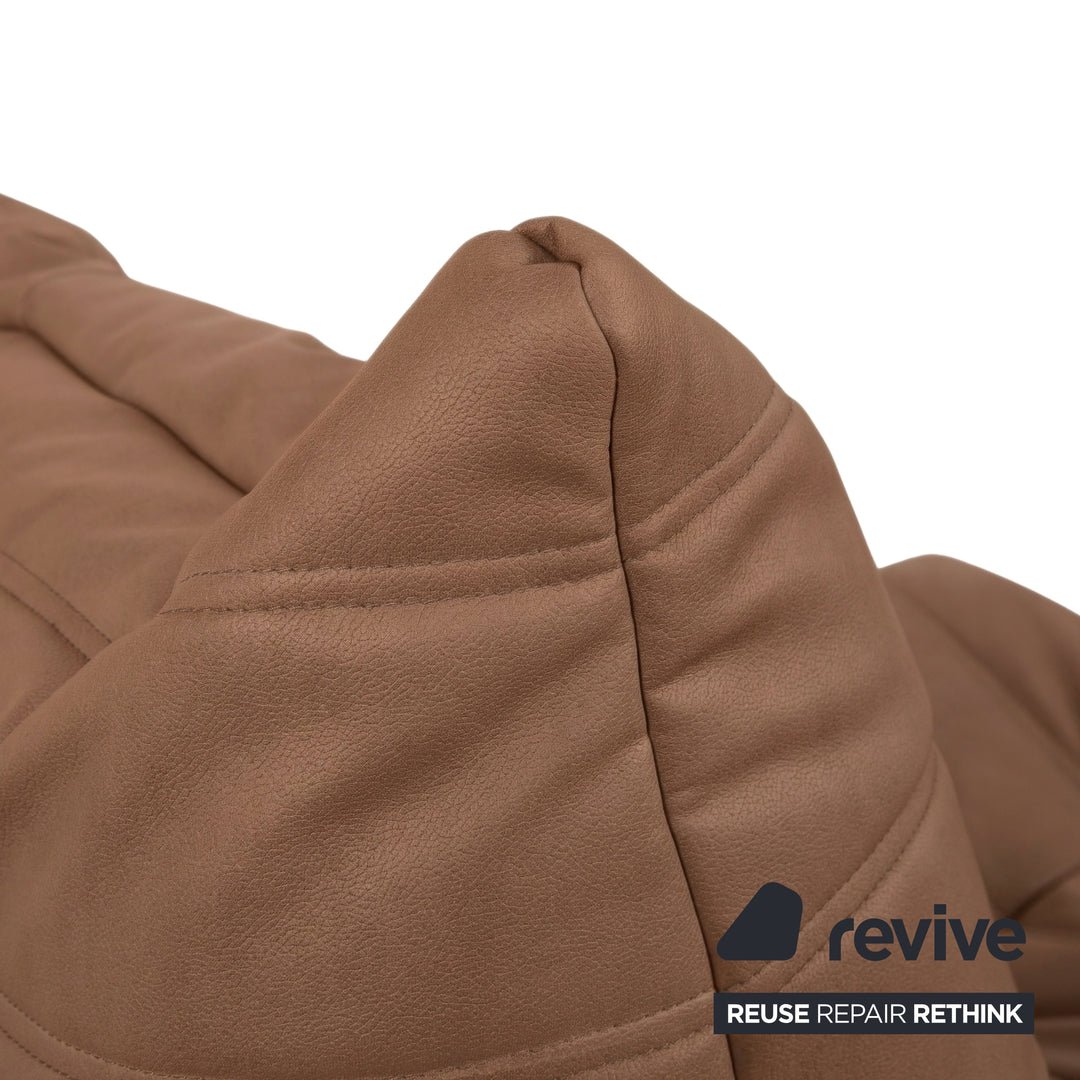 Ligne Roset Togo Garnitur Ecksofa Dreisitzer Sofa Couch Sessel Eckelement Veganes Leder GAVIN 103 Cognac Neubezug